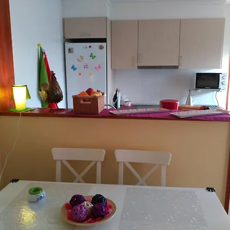Oller 1 Apartment Roses